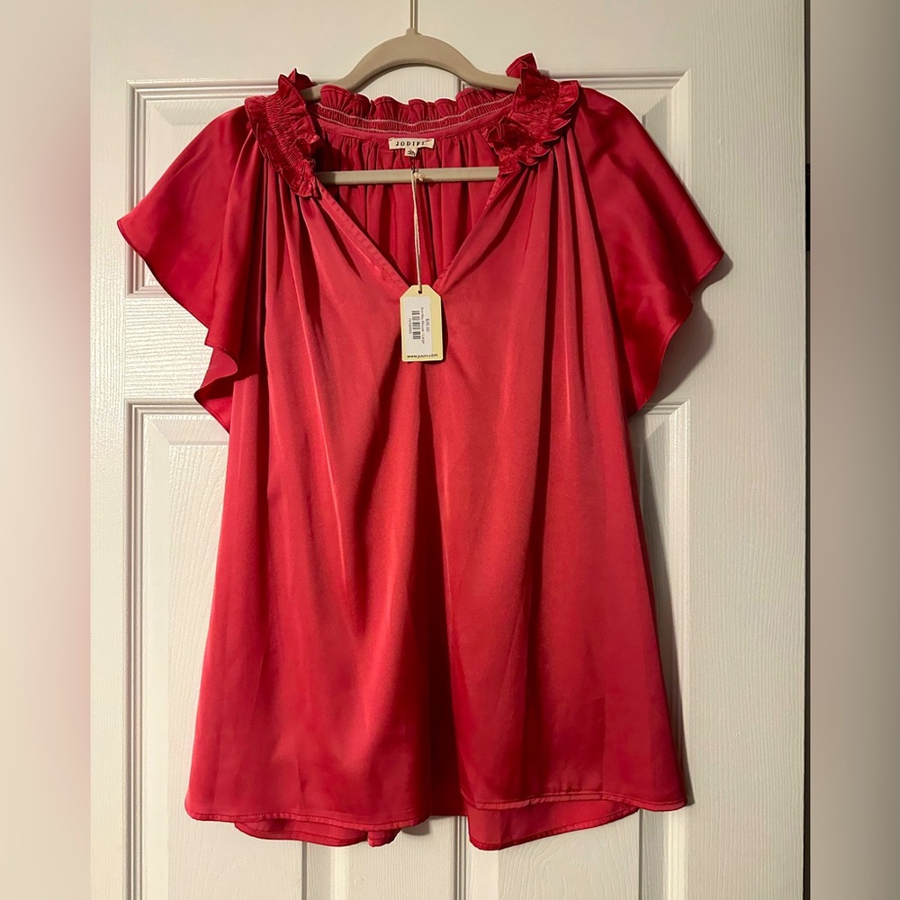 ⭐️3 for $30⭐️ Pink Silky Blouse size Large
